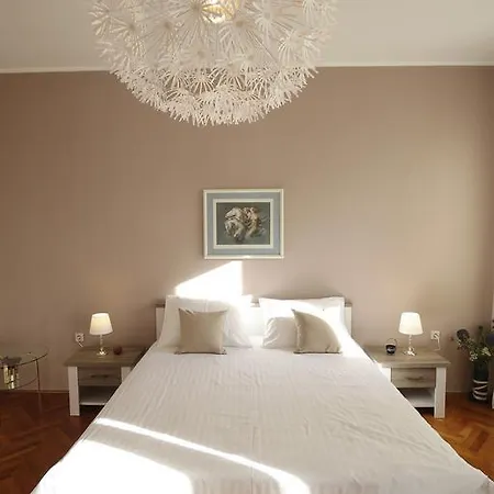 Central Beach Nikki Apartment Zadar